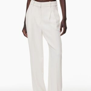 NWOT Aritzia Wilfred Effortless Pant